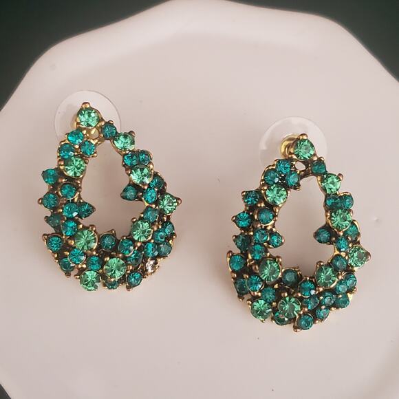 Sparkling Sage‎ Earrings Green Crystals in Gold Setting Tear Drop Pierced NWOT - Picture 6 of 7